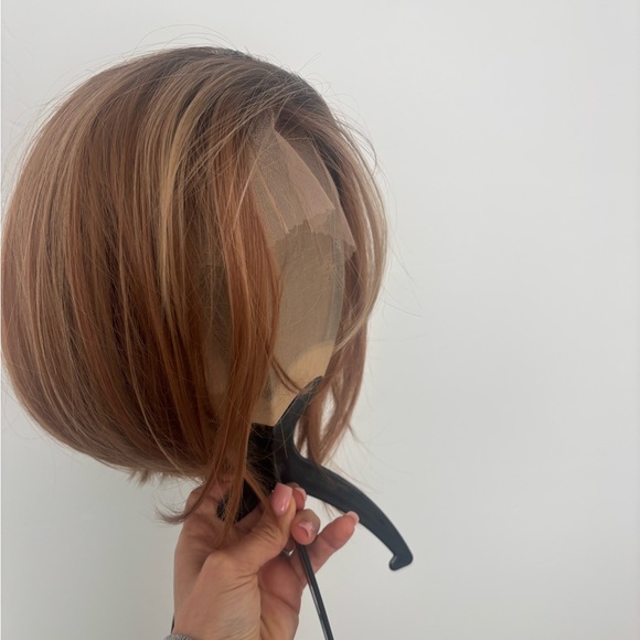 Chandy Sun Kissed Petite Wig - Picture 7 of 7